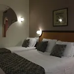 Tevere Perugia 3*