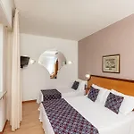 Tevere Perugia 3*