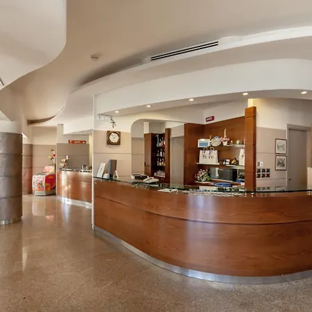 Hotel Tevere Perugia 3*