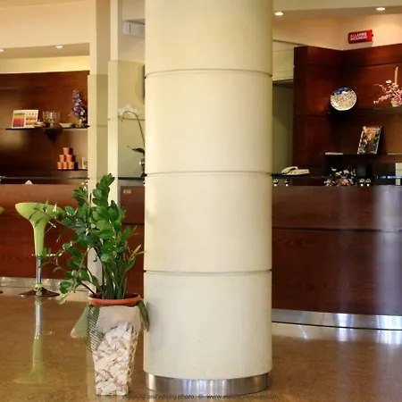 Tevere Perugia 호텔 3*