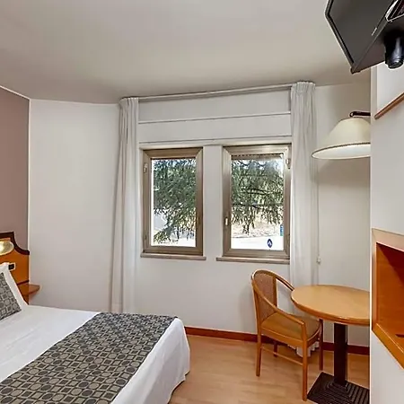 Tevere Perugia 3* פונטה סן ג'ובאני