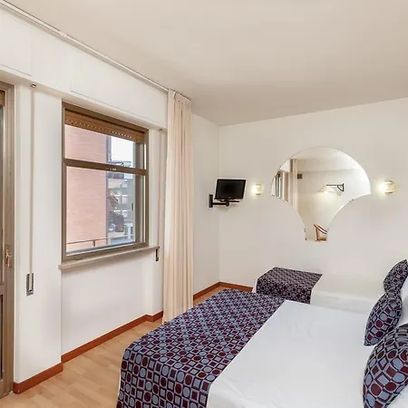 Hotell Tevere Perugia 3*