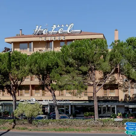 Tevere Perugia Hotell 3*