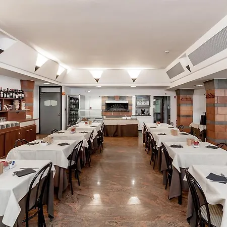 Hotel Tevere Perugia 3*